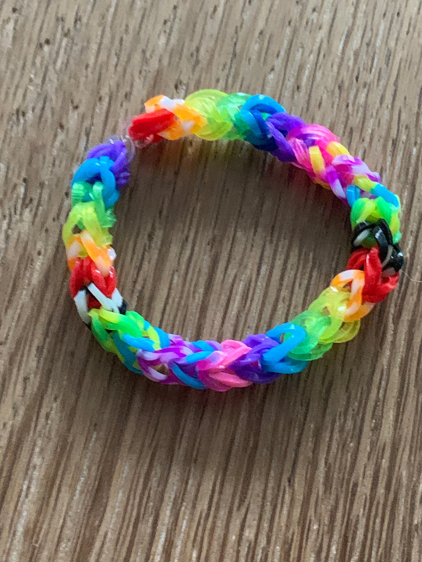 Loom band All the colours bracelet